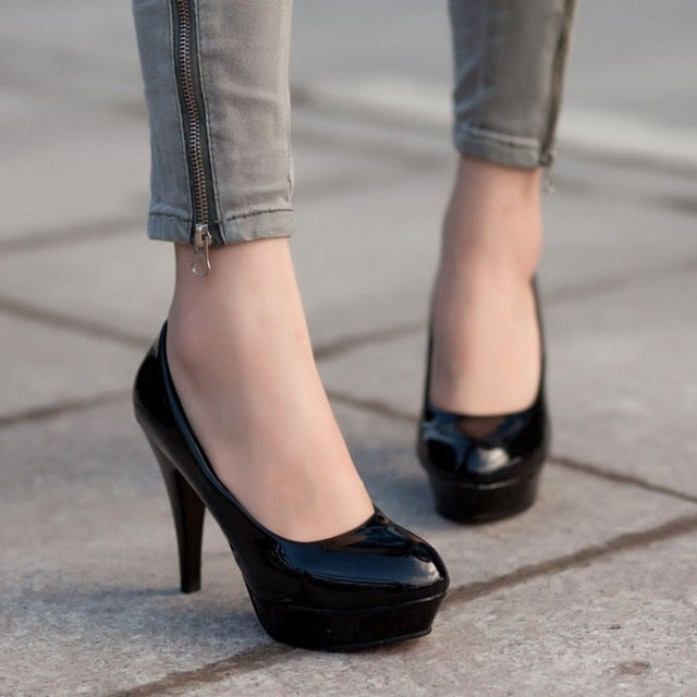 Classic Elegant Pumps