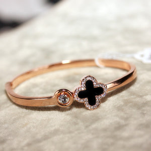 Clover Bracelet